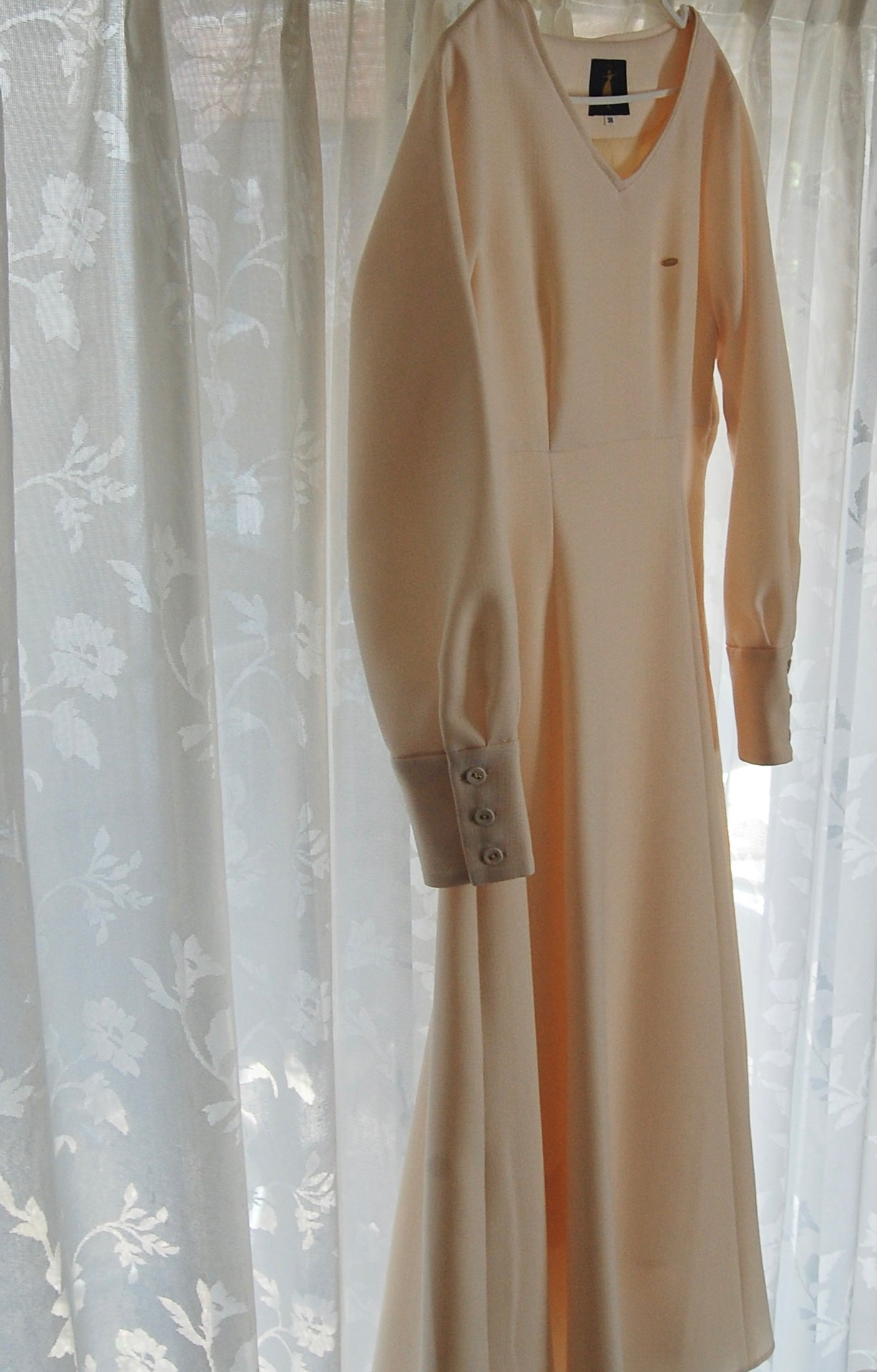 《再入荷》走れるドレス(WHITE)