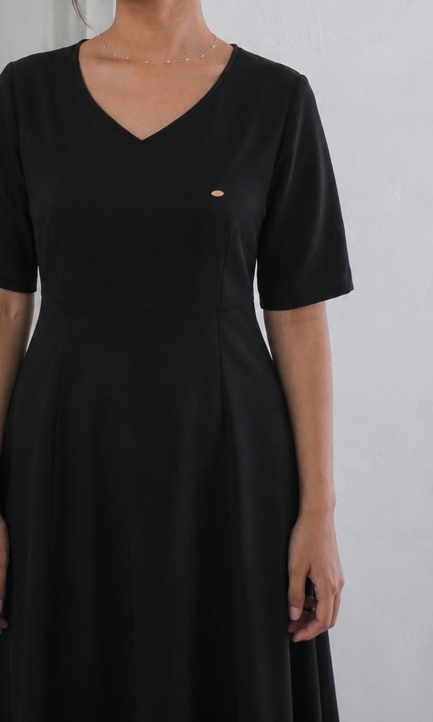 走れるドレス shortsleeve（BLACK)